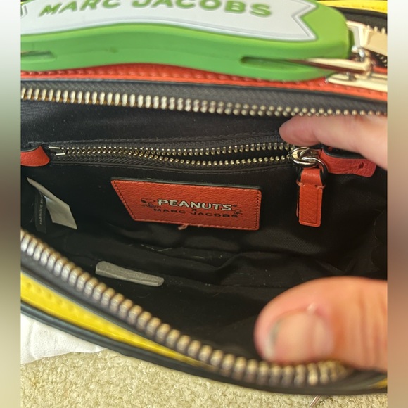 Marc Jacobs Peanuts X mini Lunchbox Purse - Picture 8 of 12